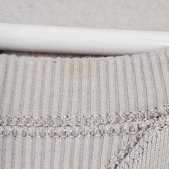 Disneyland 2018 Gray Crewneck Sweater Exclusive - Picture 6 of 15